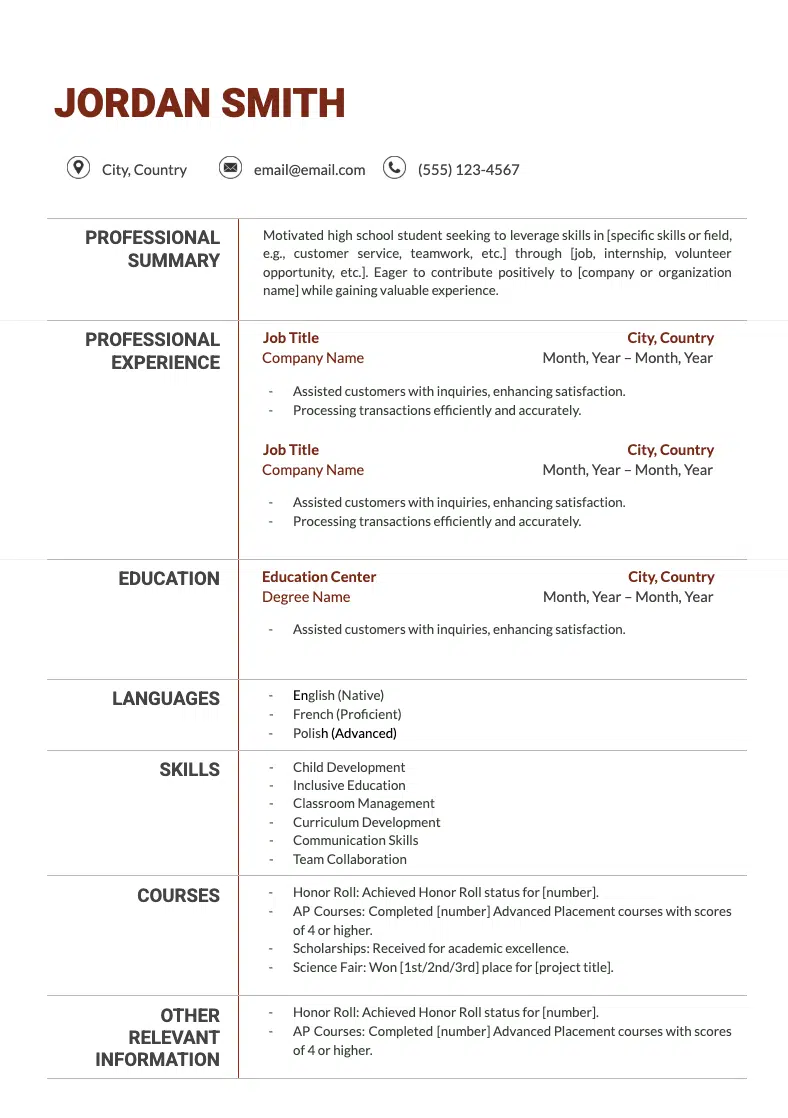 Esempio di modello di curriculum per studente di scuola superiore per Jordan Smith, incluse sezioni per riepilogo professionale, esperienza, istruzione, lingue, competenze, corsi e altre informazioni pertinenti